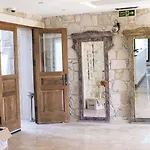 מלון Icarus אלאקאטי
