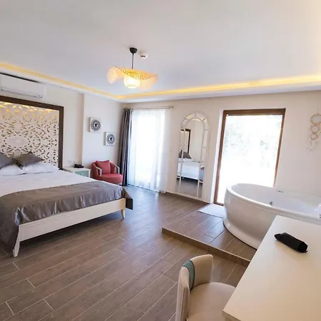 Hotel Icarus Cesme
